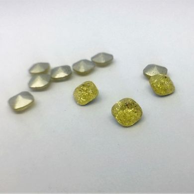 Камінь з підложкою. Жовтий. 6х6 мм, 37132, В наявності, 18